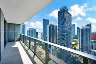 45 SW 9th St, Miami, FL 33130 - Photo 2