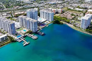 18031 Biscayne Blvd, Aventura, FL 33160 - Photo 2