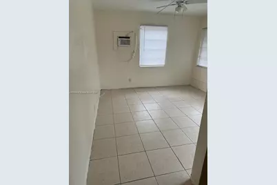 756 NW 5th St, Hallandale Beach, FL 33009 - Photo 6