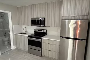 220 NW 12th St, Pompano Beach, FL 33060 - Photo 18