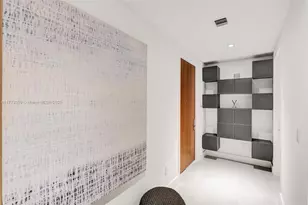 10201 Collins Ave, Bal Harbour, FL 33154 - Photo 38