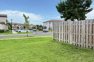 12285 NW 24th Pl, Miami, FL 33167 - Photo 22