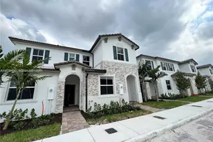 12285 NW 24th Pl, Miami, FL 33167 - Photo 2