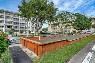 329 SE 3rd St, Hallandale Beach, FL 33009 - Photo 44