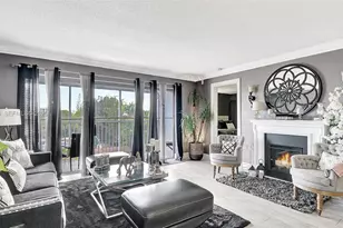 329 SE 3rd St, Hallandale Beach, FL 33009 - Photo 1