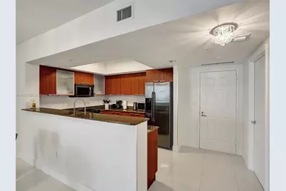 16699 Collins Ave #2305, Sunny Isles Beach, FL 33160 - Photo 2