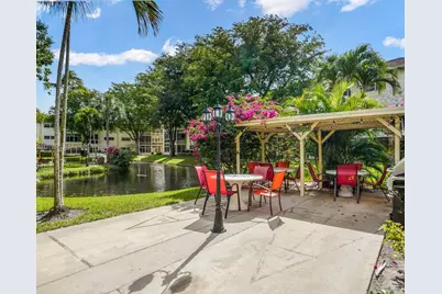 5121 W Oakland Park Blvd #205, Lauderdale Lakes, FL 33313 - Photo 22