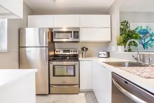 5121 W Oakland Park Blvd, Lauderdale Lakes, FL 33313 - Photo 8