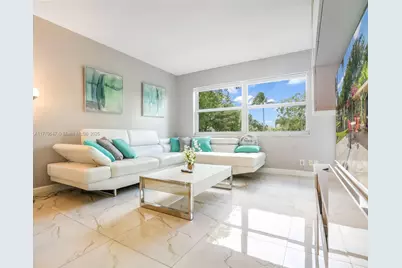 5121 W Oakland Park Blvd #205, Lauderdale Lakes, FL 33313 - Photo 12