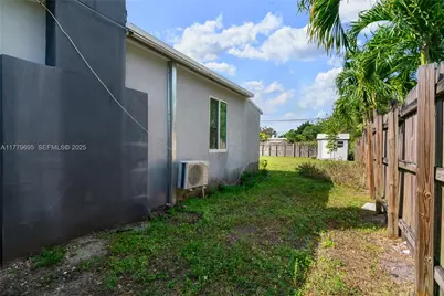1843 SW 4th Ave, Fort Lauderdale, FL 33315 - Photo 20