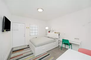 770 NE 123rd St, North Miami, FL 33161 - Photo 2