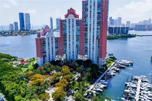 3370 Hidden Bay Dr, Aventura, FL 33180 - Photo 56