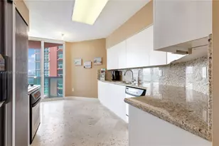 3370 Hidden Bay Dr, Aventura, FL 33180 - Photo 16