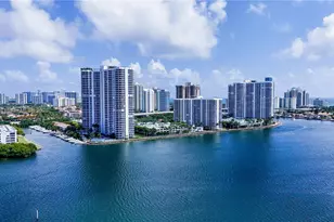 3370 Hidden Bay Dr, Aventura, FL 33180 - Photo 52