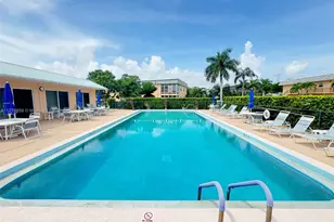 2950 SE Ocean Blvd, Stuart, FL 34996 - Photo 2