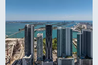 1000 Biscayne Blvd #5801, Miami, FL 33132 - Photo 16