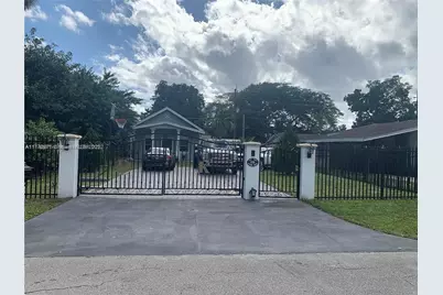 2218 Harding St, Hollywood, FL 33020 - Photo 2