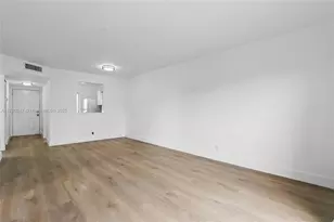 8540 N Sherman Cir, Miramar, FL 33025 - Photo 10