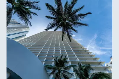 16901 Collins Ave #703, Sunny Isles Beach, FL 33160 - Photo 2