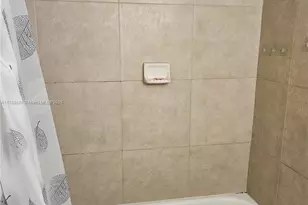 1805 Sans Souci Blvd, North Miami, FL 33181 - Photo 22