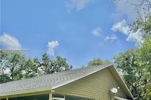 140 Davis St, Labelle, FL 33935 - Photo 10