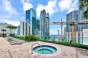 41 SE 5th St, Miami, FL 33131 - Photo 60