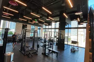 398 NE 5th St, Miami, FL 33132 - Photo 22