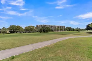 16300 Golf Club Rd, Weston, FL 33326 - Photo 30