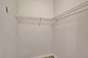 4208 N Dixie Hwy, Oakland Park, FL 33334 - Photo 34