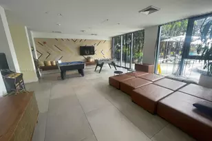 121 NE 34th St, Miami, FL 33137 - Photo 38