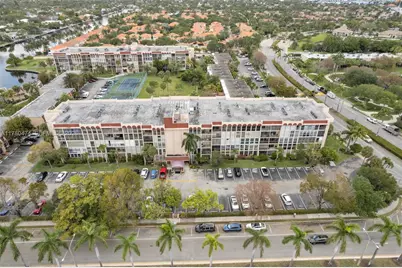 2101 Atlantic Shores Blvd #201, Hallandale Beach, FL 33009 - Photo 20