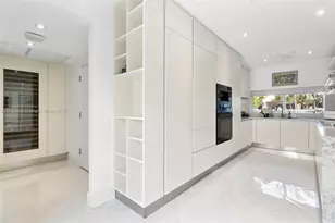 2550 Flamingo Dr, Miami Beach, FL 33140 - Photo 64