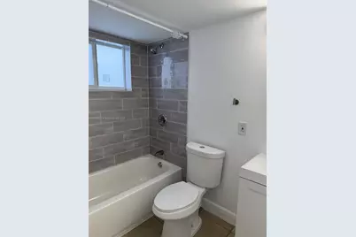 1895 Venice Park Dr #2A, North Miami, FL 33181 - Photo 14