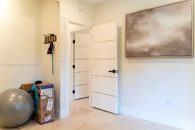 281 NE 48th Ter, Miami, FL 33137 - Photo 24