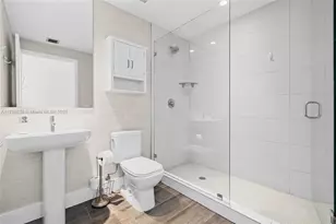 2900 NE 7th Ave, Miami, FL 33137 - Photo 24
