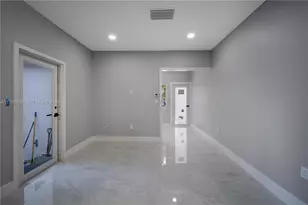 1114 SW 13th Ct, Miami, FL 33135 - Photo 12