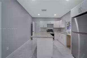 1114 SW 13th Ct, Miami, FL 33135 - Photo 8