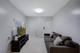 1114 SW 13th Ct, Miami, FL 33135 - Photo 38