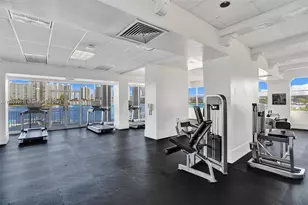 18041 Biscayne Blvd, Aventura, FL 33160 - Photo 24