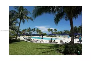 5151 Collins Ave, Miami Beach, FL 33140 - Photo 24