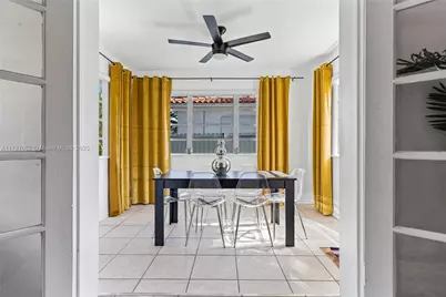 260 NE 45th St, Miami, FL 33137 - Photo 8