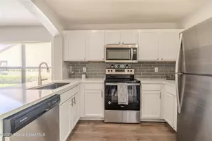 585 Margie, Titusville, FL 32780 - Photo 8