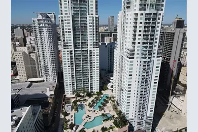 253 NE 2nd St #1003, Miami, FL 33132 - Photo 28