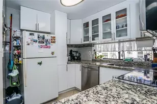 17011 N Bay Rd, Sunny Isles Beach, FL 33160 - Photo 8