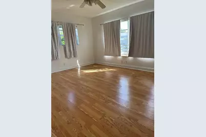 1065 97th St #1A, Bay Harbor Islands, FL 33154 - Photo 4