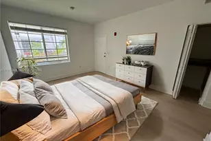 1000 Meridian Ave, Miami Beach, FL 33139 - Photo 4