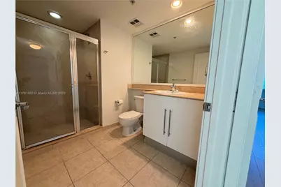 325 S Biscayne Blvd #1214, Miami, FL 33131 - Photo 22