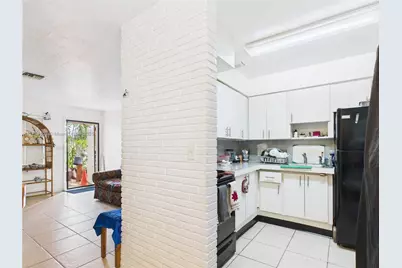 1901 SW 11th St, Fort Lauderdale, FL 33312 - Photo 10