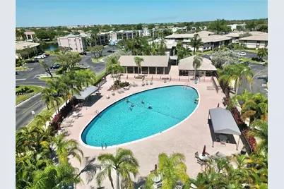 9674 S Belfort Cir #202, Tamarac, FL 33321 - Photo 6