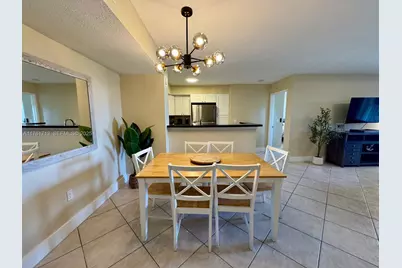 19501 E Country Club Dr #9503, Aventura, FL 33180 - Photo 2